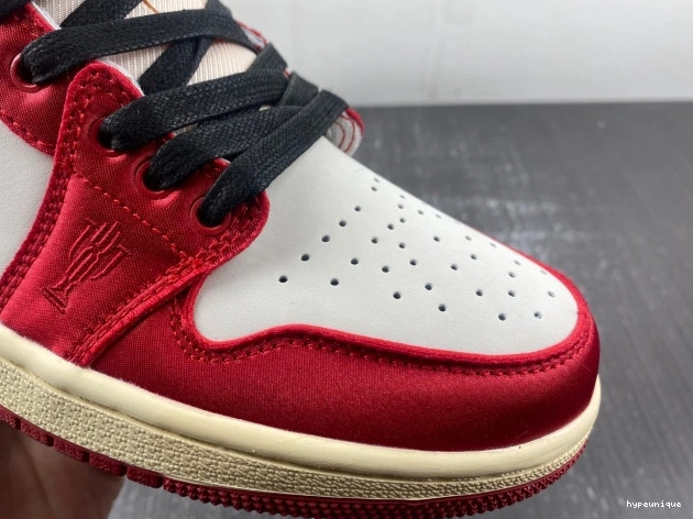 HYPE Home Trophy OG Air Room FN0432-017 Jordan x 1 Low 0816